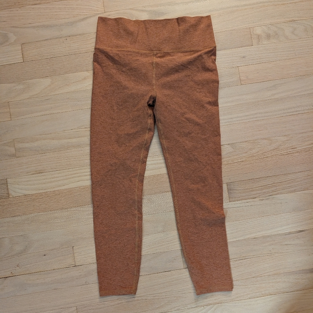 Vuori Women's Tan Leggings